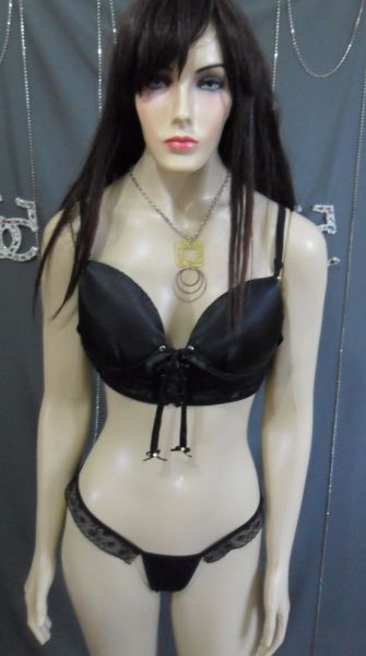 Lingerie Thayná